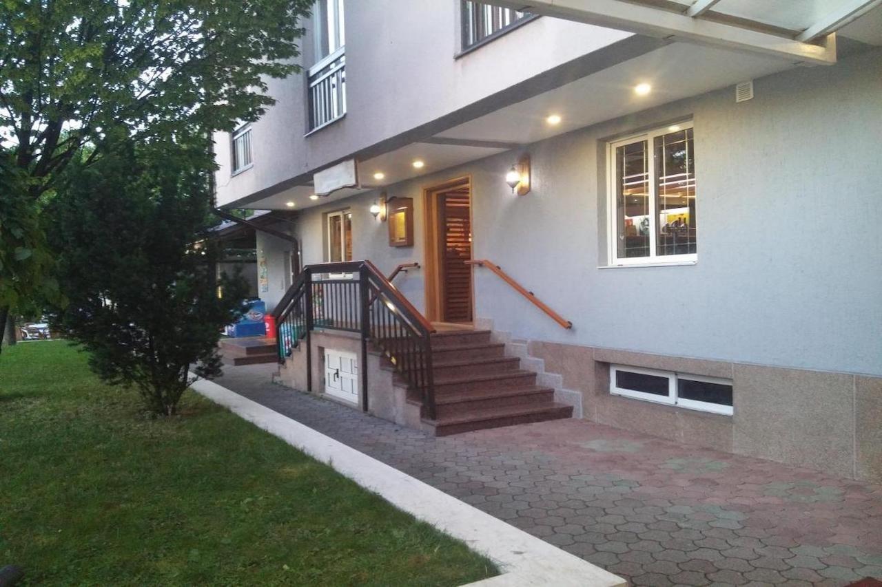 Hotel Delminium Ilidža Esterno foto