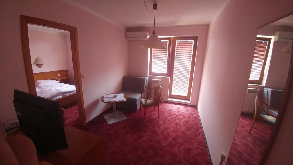 Hotel Delminium Ilidža Esterno foto