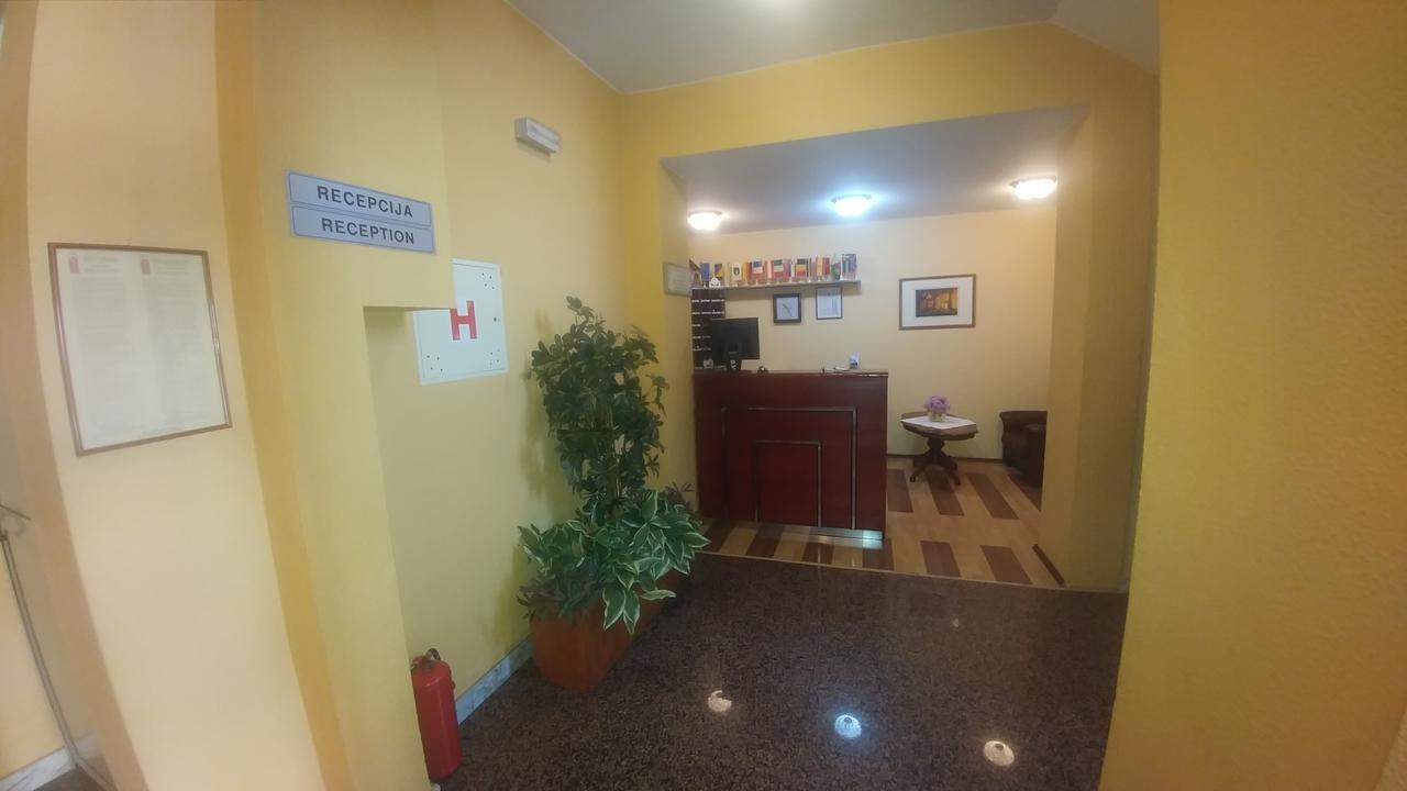 Hotel Delminium Ilidža Esterno foto