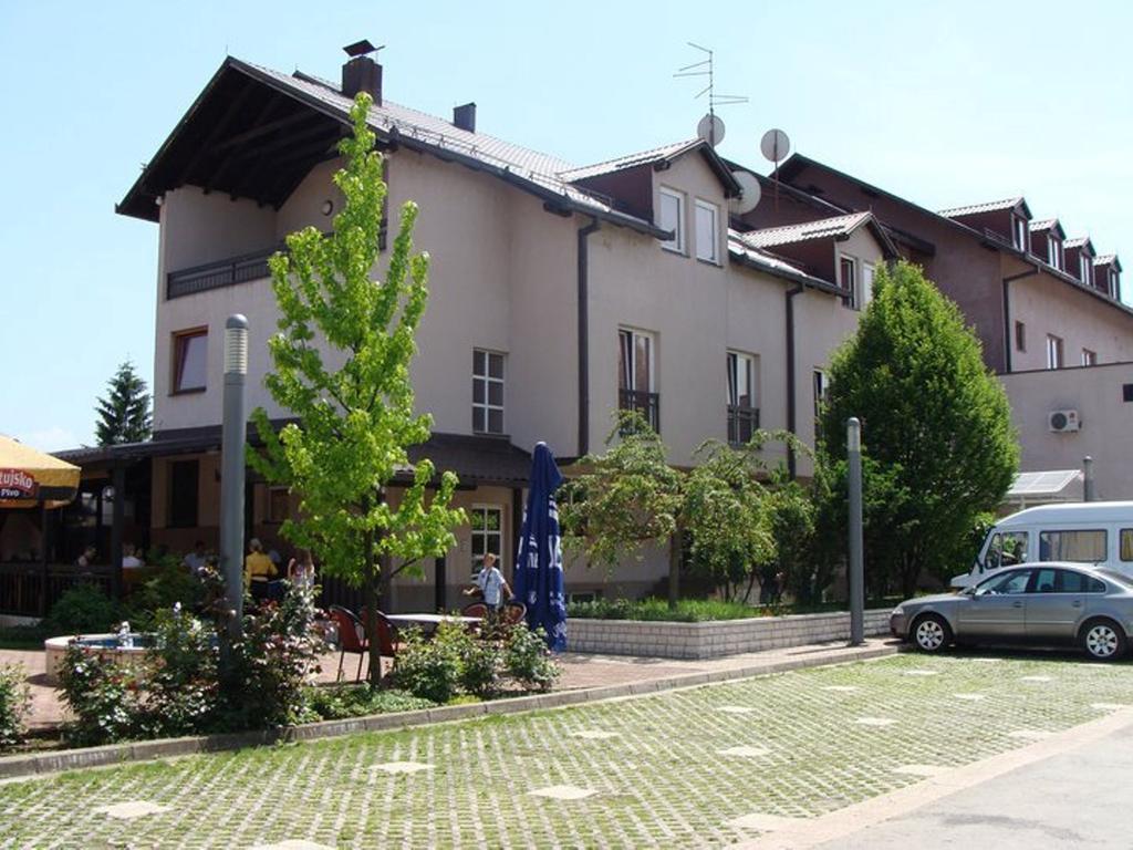 Hotel Delminium Ilidža Esterno foto