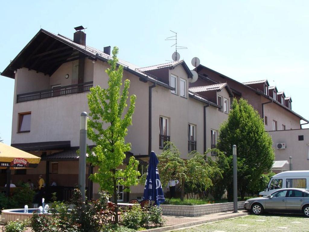 Hotel Delminium Ilidža Esterno foto